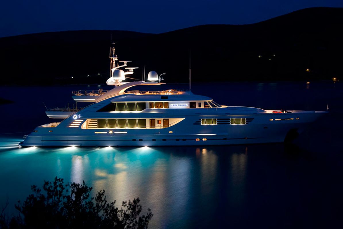 Yacht KISS, an ISA Yachts Superyacht CHARTERWORLD Luxury Superyacht Charters